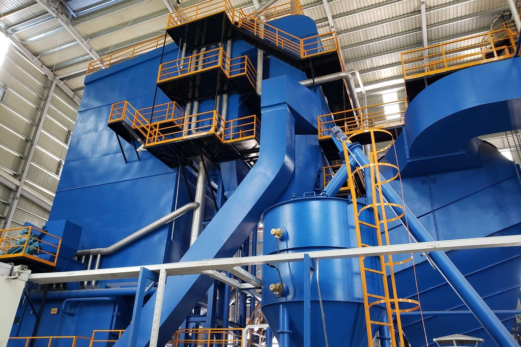 Lò hơi tầng sôi tuần hoàn