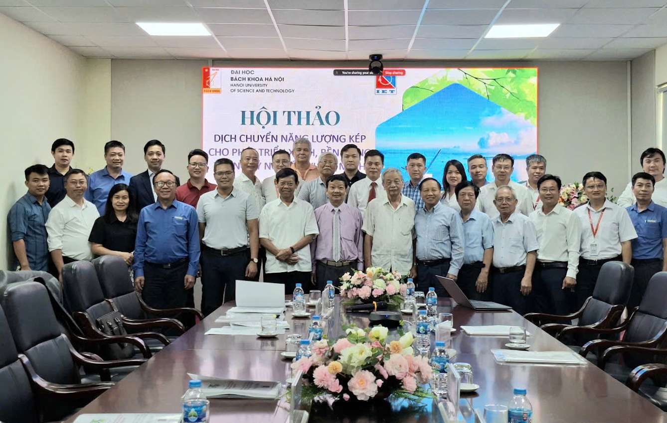 Các chuyên gia tại Hội thảo. Ảnh: Tuyết Lan 